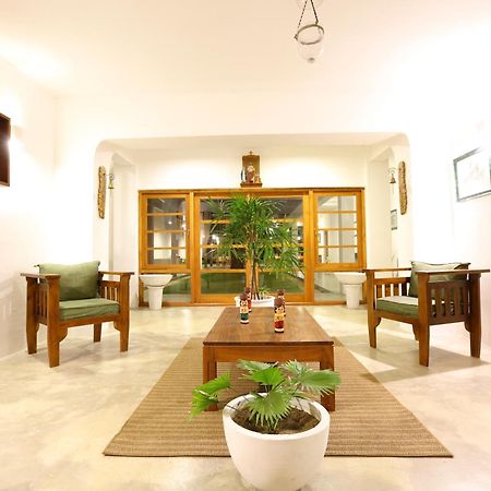 Kayjay Palms Hotel Passikudah Bagian luar foto