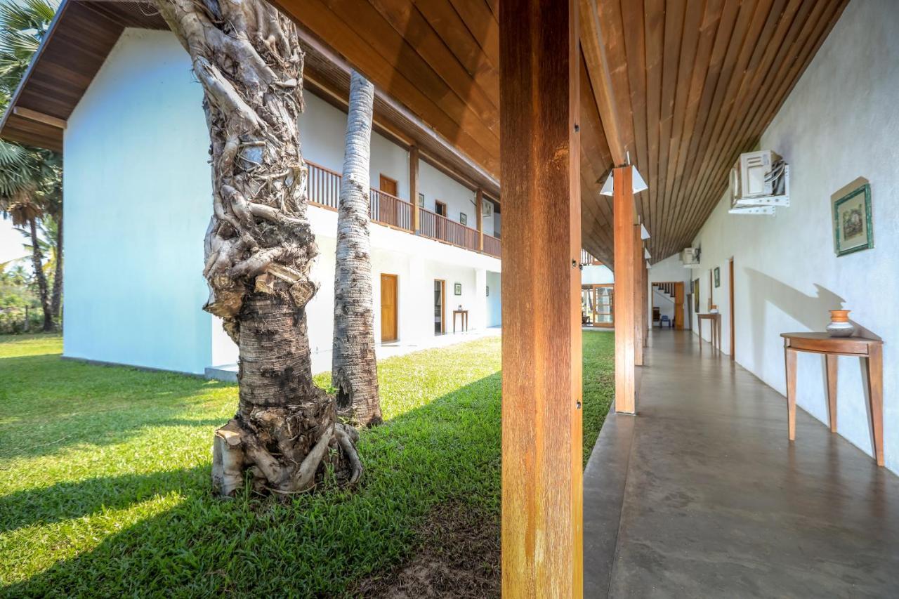 Kayjay Palms Hotel Passikudah Bagian luar foto