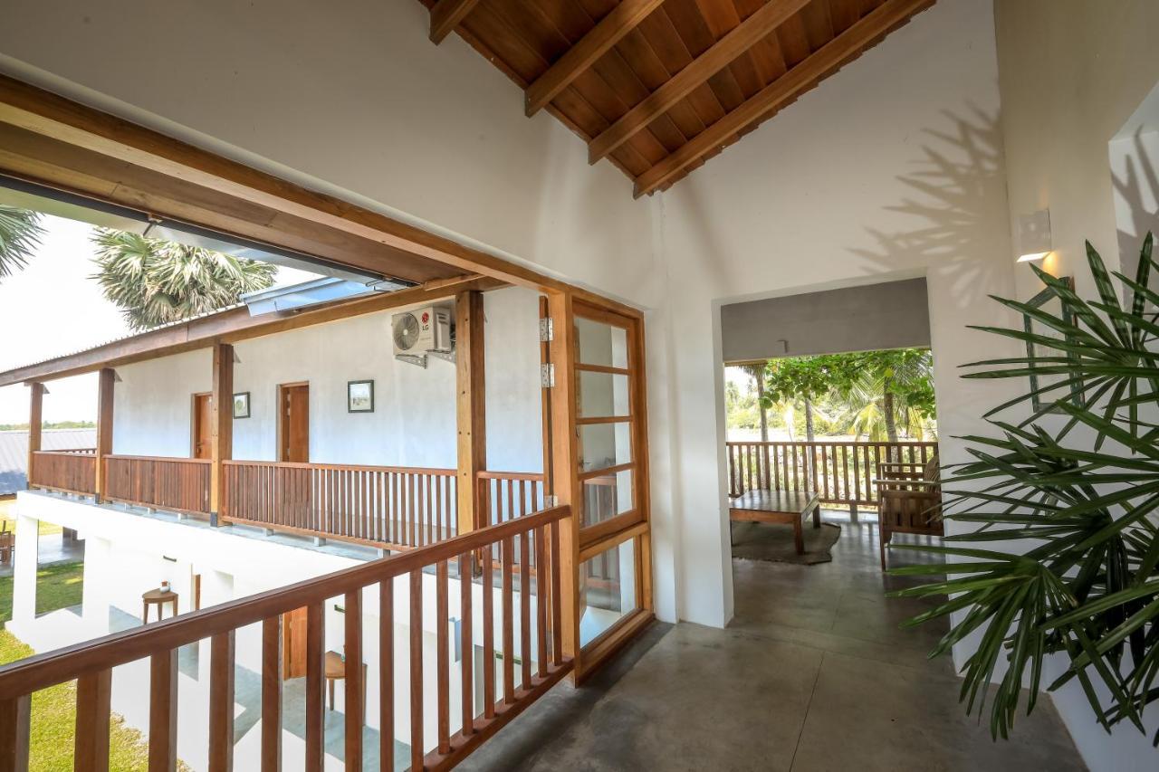 Kayjay Palms Hotel Passikudah Bagian luar foto